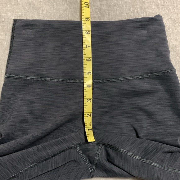 Lululemon Women’s Wunder Train High-Rise Crop 23’ Graphite Grey Size 4 Leggings - Picture 10 of 11